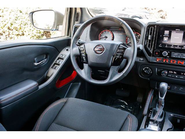 Used 2025 Nissan Frontier PRO-4X AWD/4WD image 12