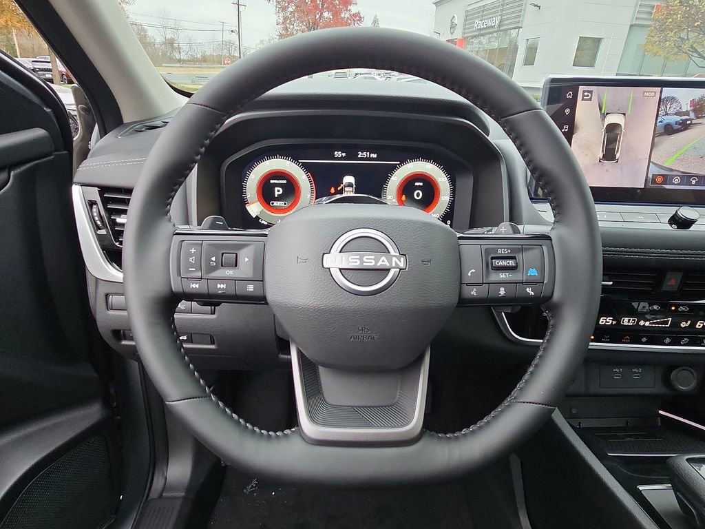 New 2025 Nissan Rogue SL w/ Tech Package AWD/4WD image 16