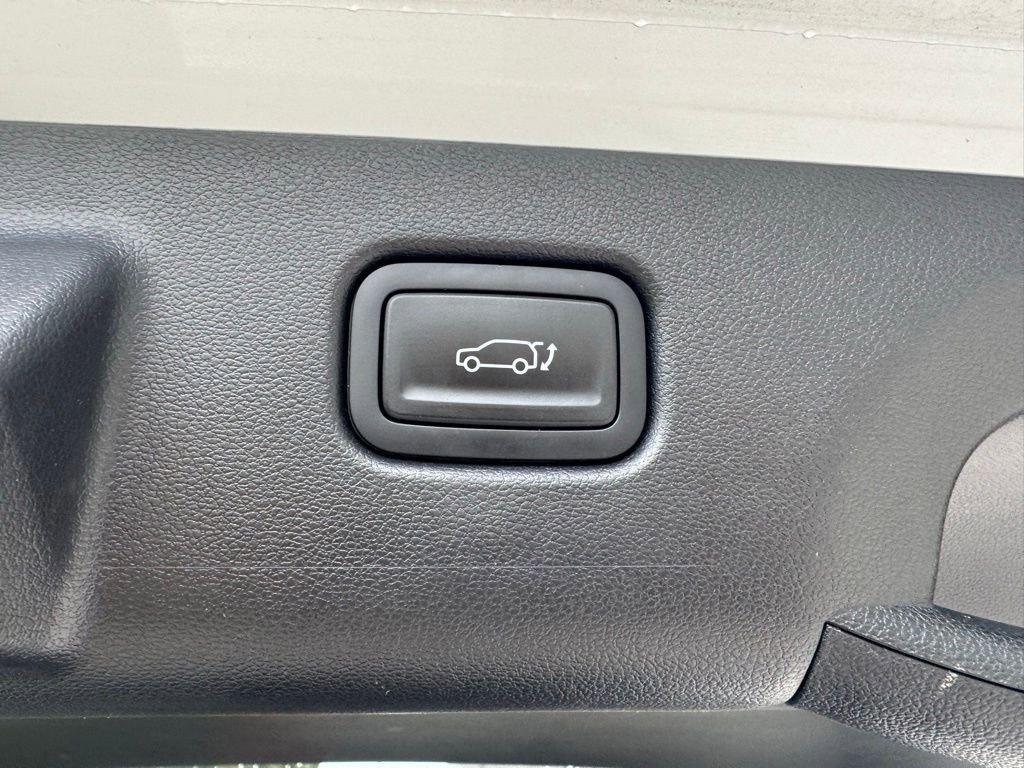 Certified 2024 Hyundai Kona Limited AWD/4WD image 12