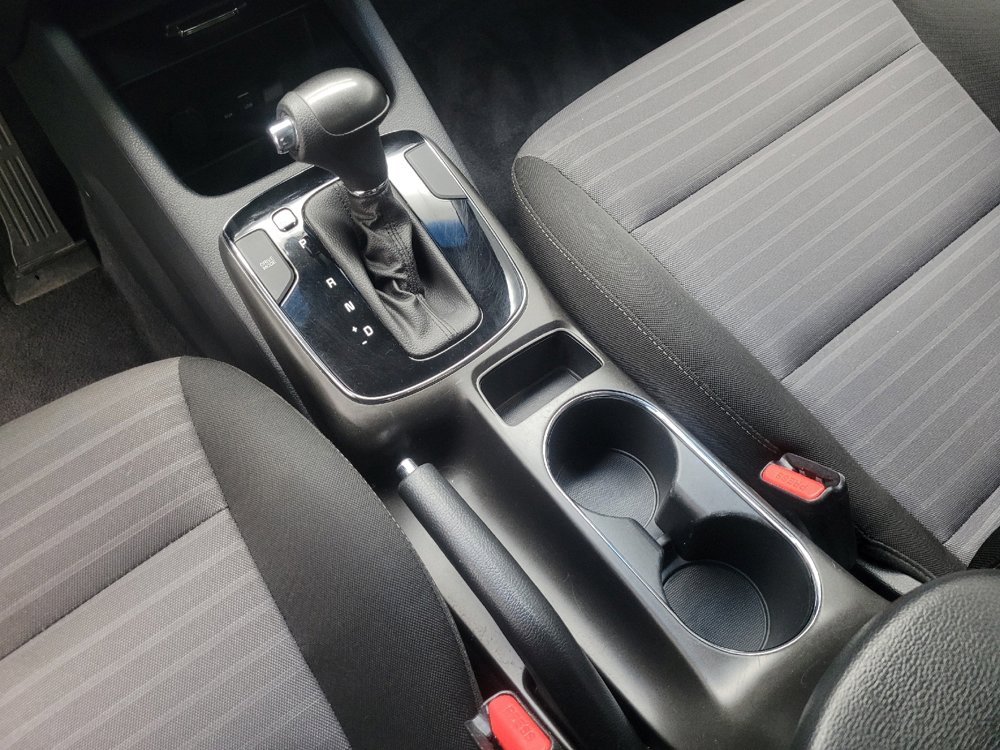 Used 2018 Kia Forte S image 26