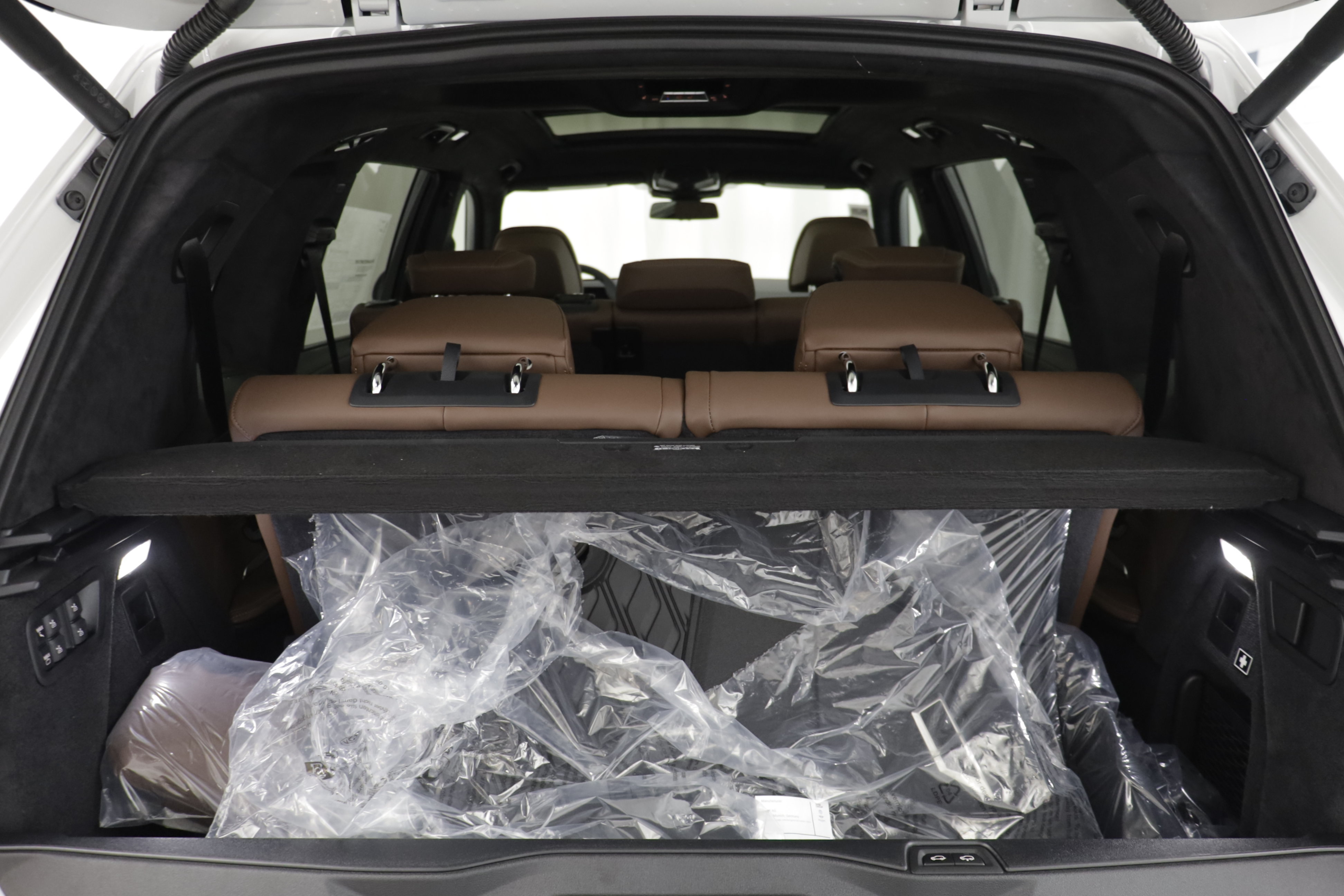 New 2027 BMW X7 xDrive40i w/ M Sport Package AWD/4WD image 19