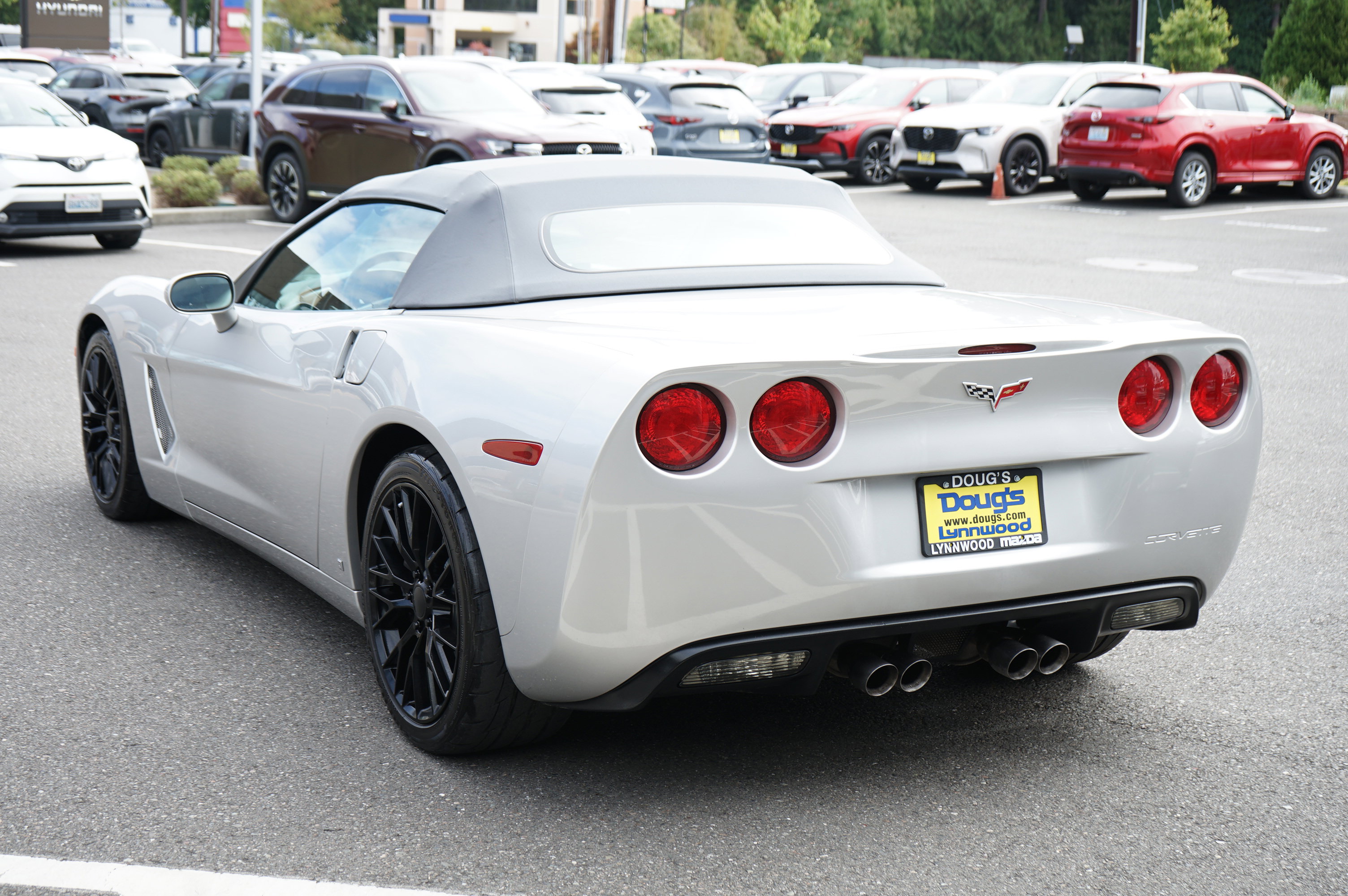 Used 2007 Chevrolet Corvette Convertible w/ Preferred Equipment Group image 7