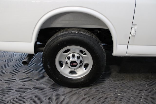 New 2025 GMC Savana 2500 w/ Driver Convenience Package image 10