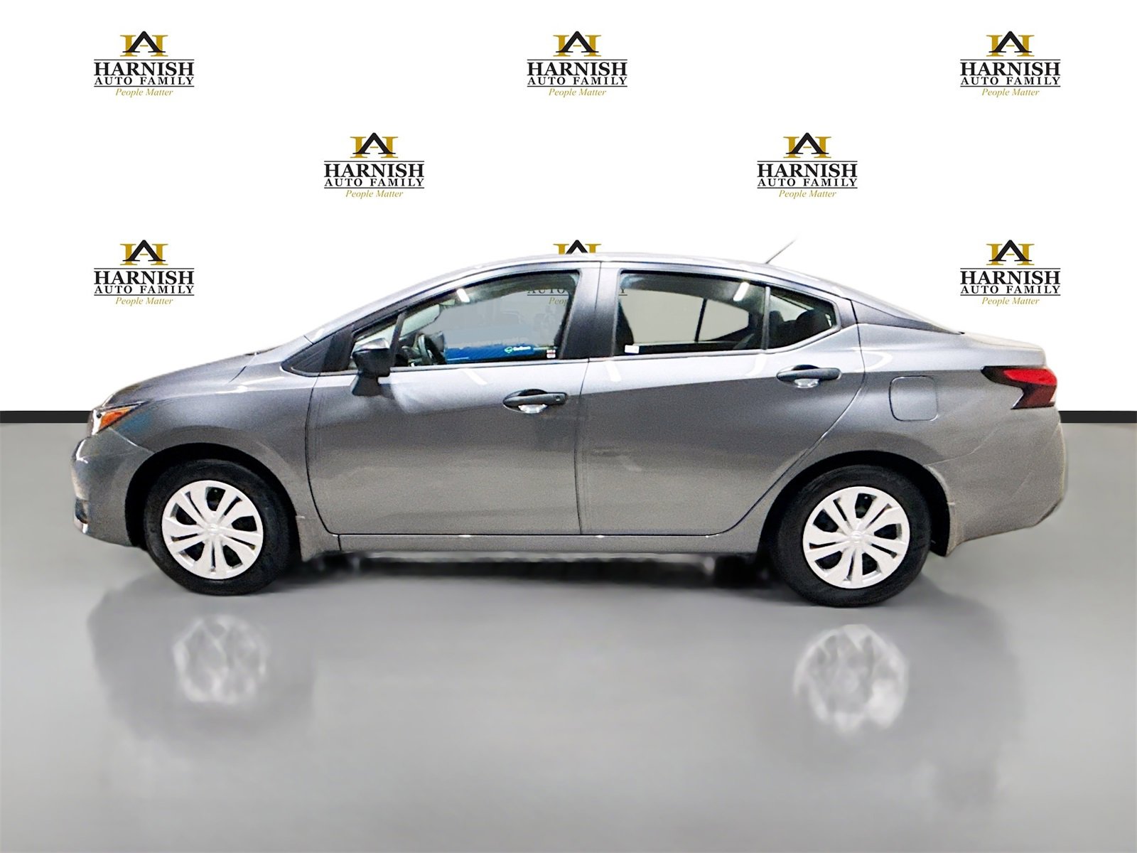 Used 2024 Nissan Versa S image 8