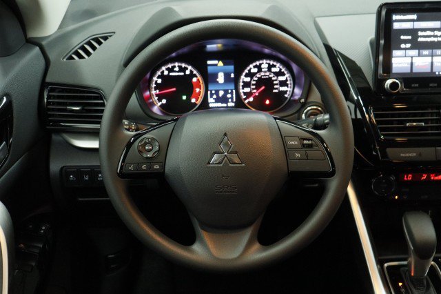 New 2026 Mitsubishi Eclipse Cross LE AWD/4WD image 20