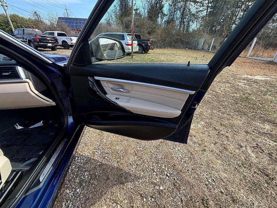 Used 2017 BMW 330i xDrive Sedan image 20