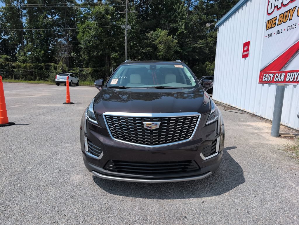 Used 2020 Cadillac XT5 Premium Luxury FWD image 3