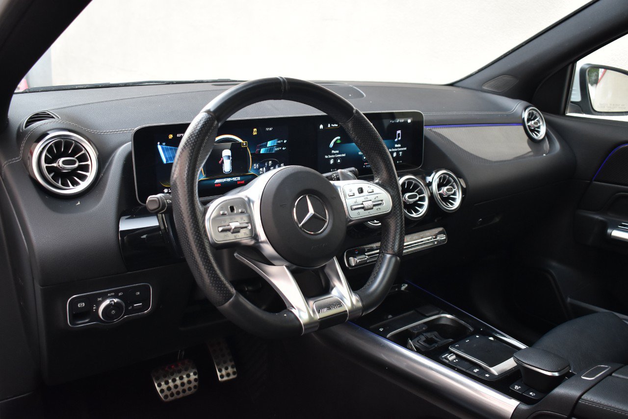 Used 2021 Mercedes-Benz GLA 35 AMG 4MATIC w/ Premium Package image 12