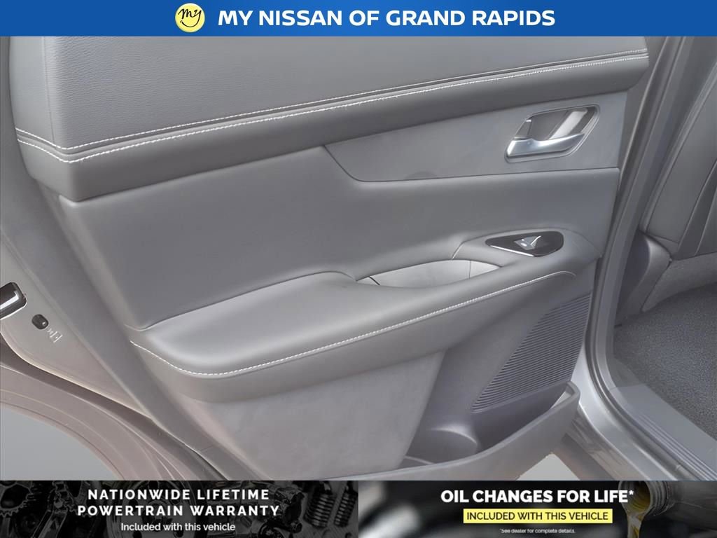 New 2025 Nissan Murano SL w/ Cargo Package image 13