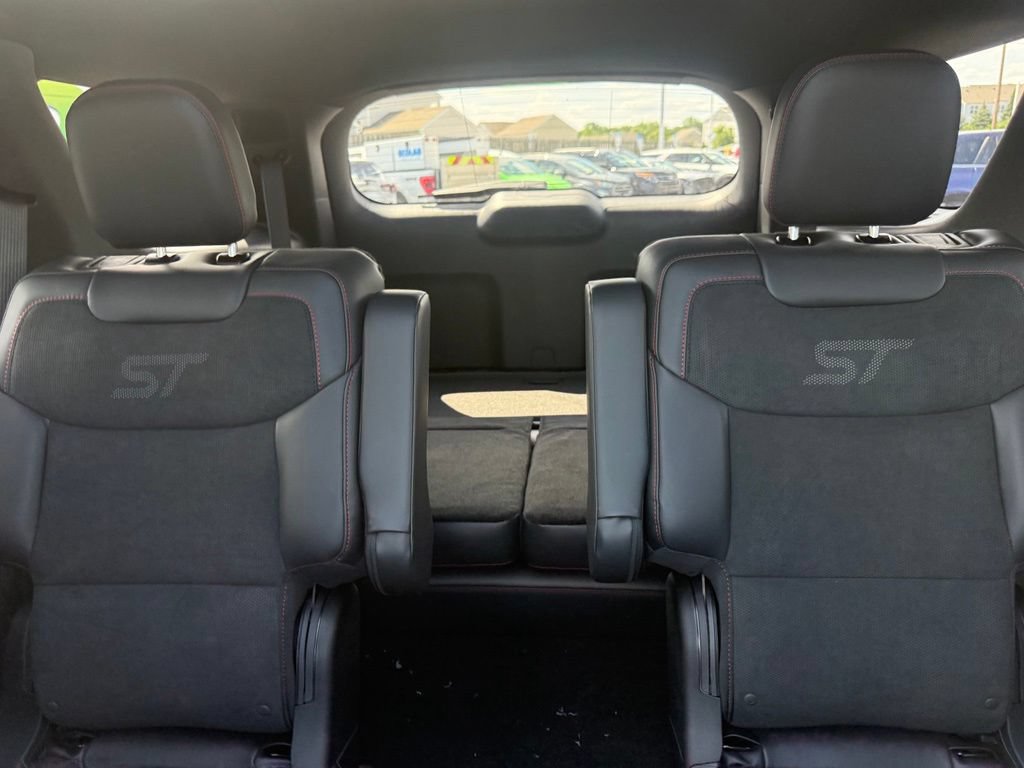 New 2026 Ford Explorer ST w/ Sun And Sound Package AWD/4WD image 27