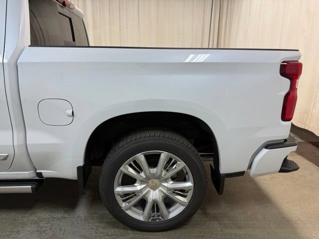 New 2026 Chevrolet Silverado 1500 High Country AWD/4WD image 14