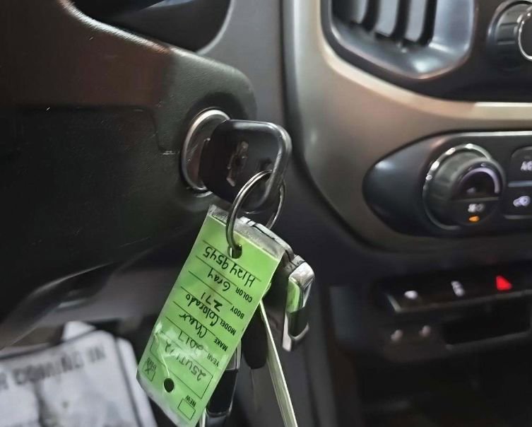 Used 2017 Chevrolet Colorado Z71 image 12