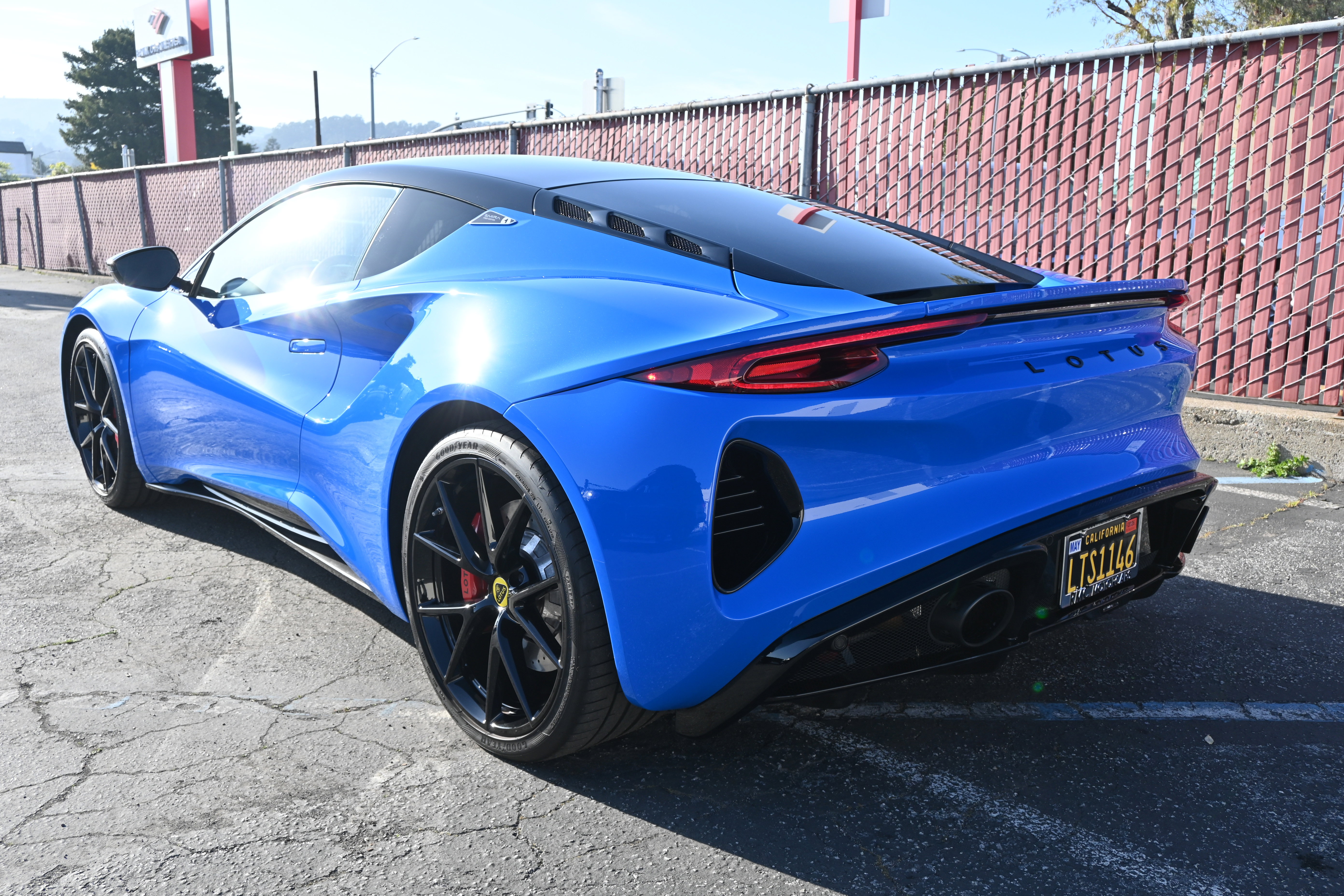 Used 2024 Lotus Emira First Edition image 19