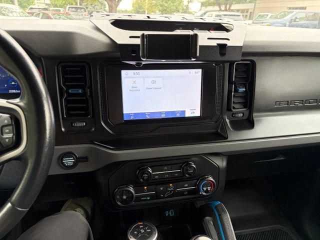 Used 2021 Ford Bronco Black Diamond AWD/4WD image 18