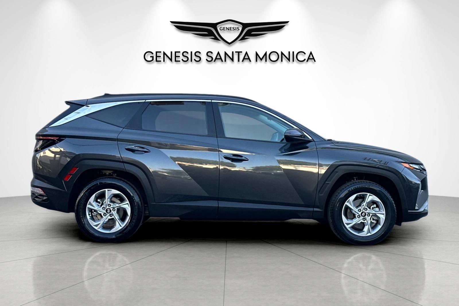 Used 2023 Hyundai Tucson SEL image 3