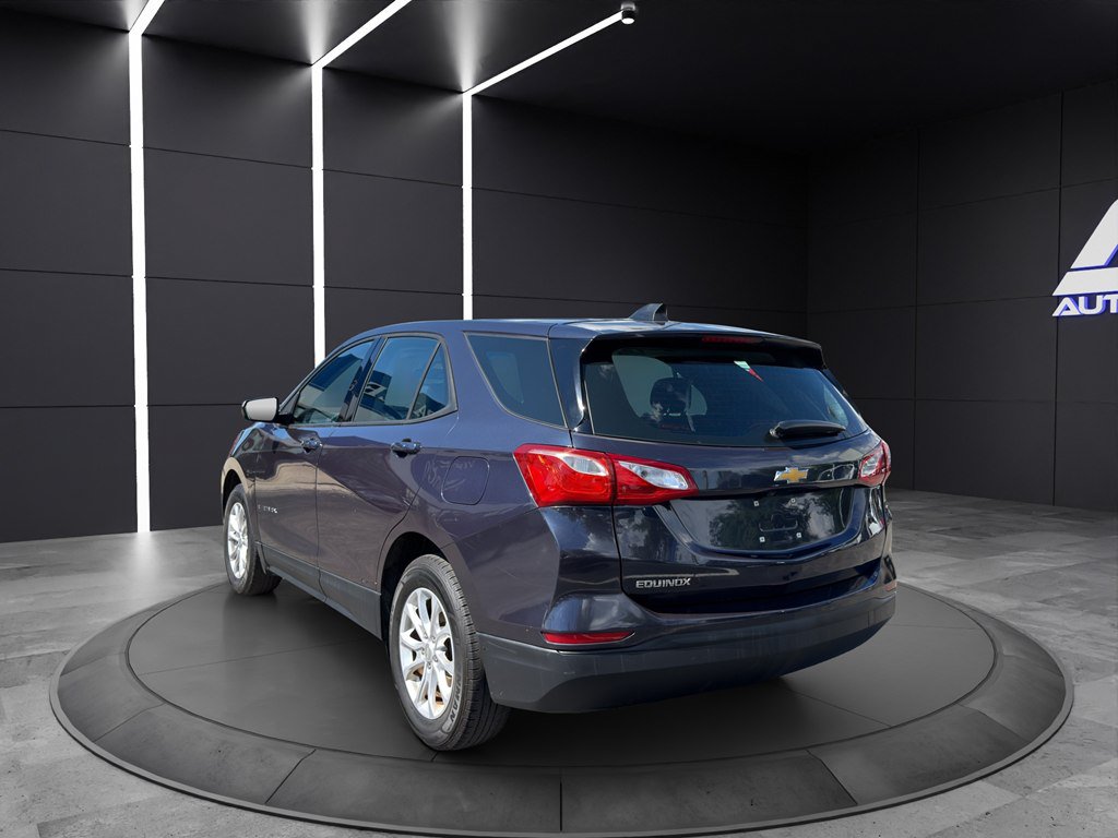 Used 2019 Chevrolet Equinox LS FWD image 4