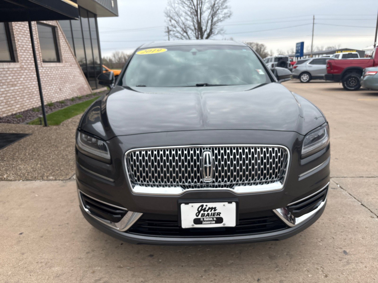 Used 2019 Lincoln Nautilus Premier image 6