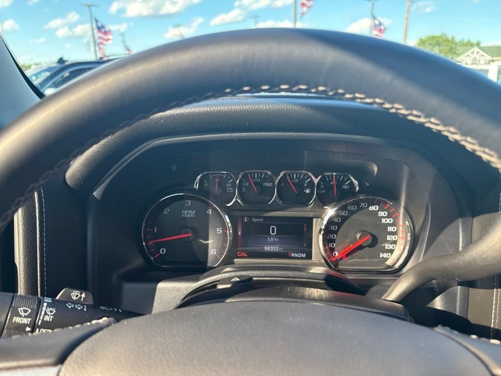 Used 2015 GMC Sierra 1500 SLE w/ SLE Value Package AWD/4WD image 19