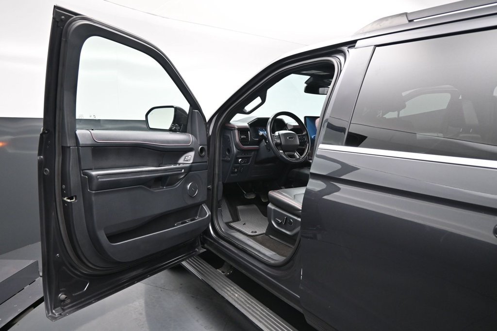 Certified 2022 Ford Expedition Max Limited AWD/4WD image 9