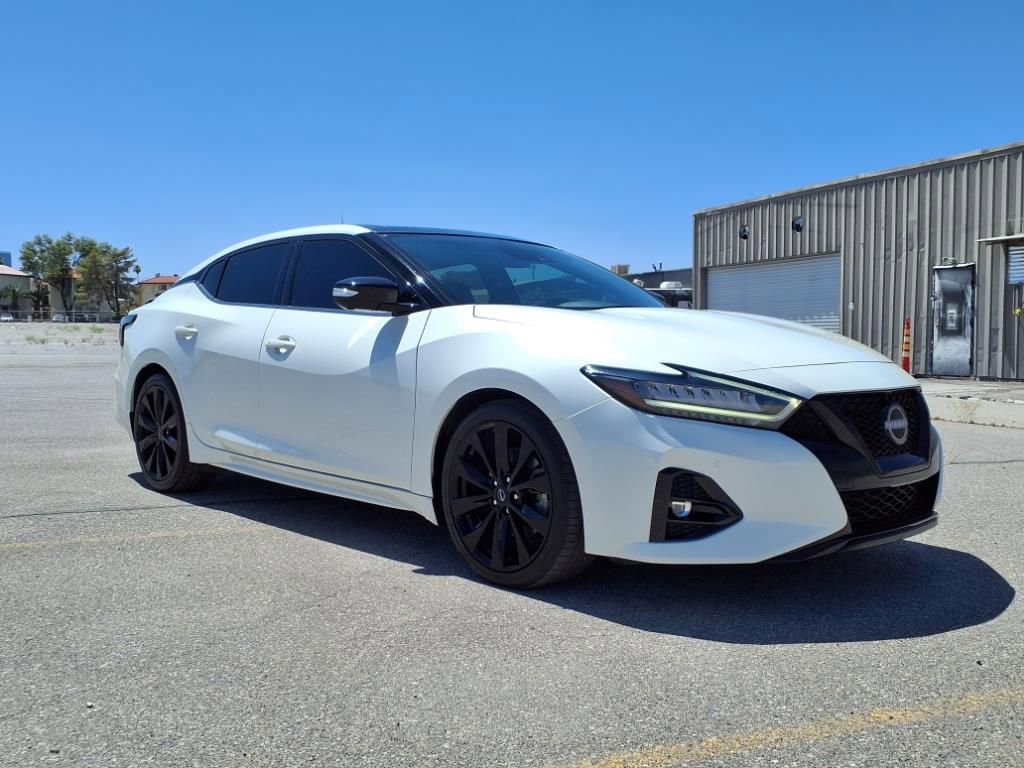 Used 2023 Nissan Maxima SR w/ Sport Mat Group image 2