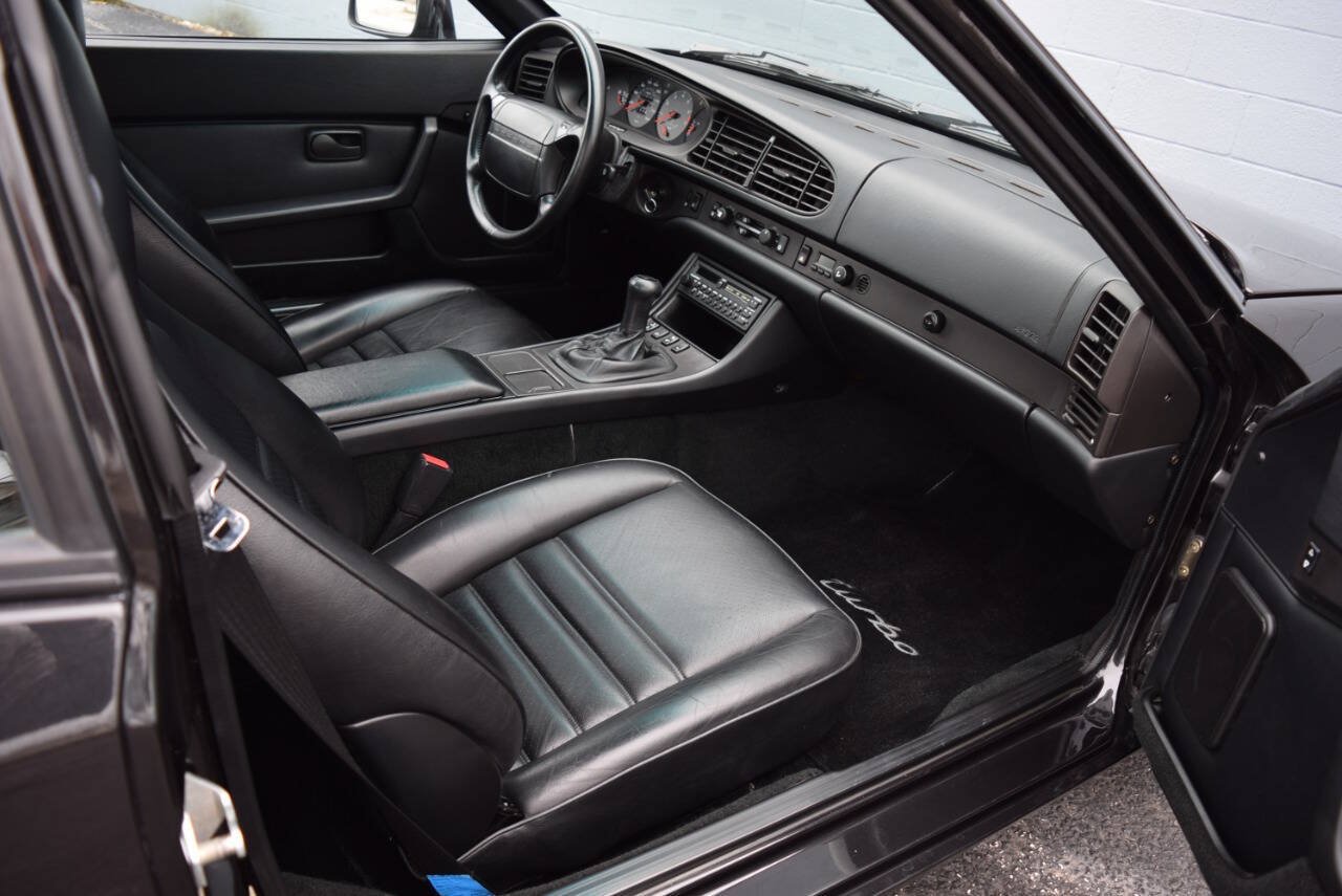 Used 1988 Porsche 944 Turbo RWD image 61