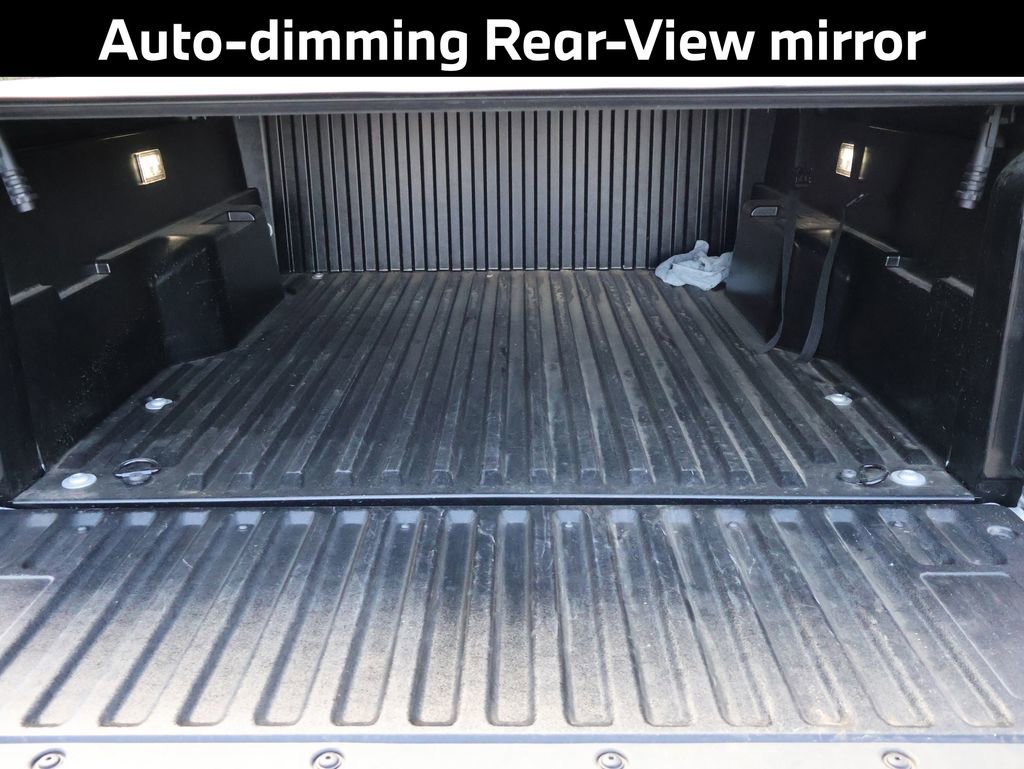 Used 2025 Toyota Tacoma TRD Off-Road image 19