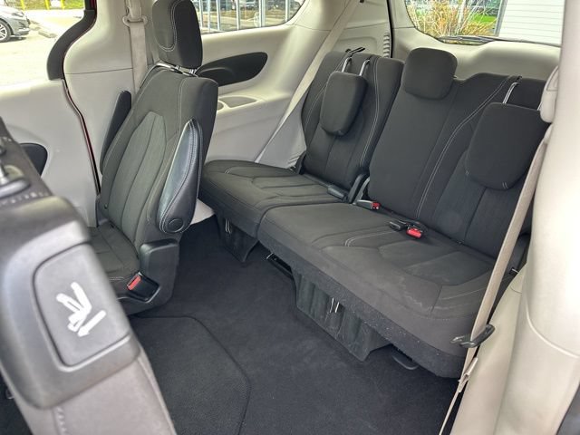 Certified 2023 Chrysler Voyager LX FWD image 24