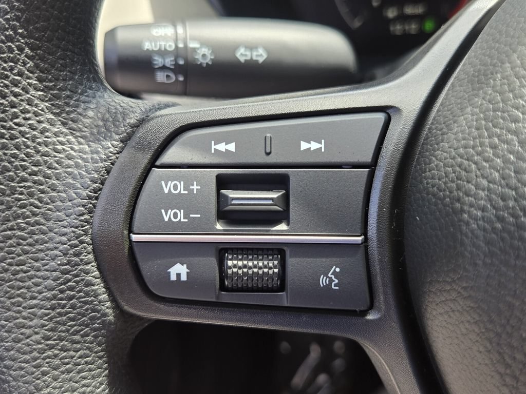 Certified 2027 Honda HR-V LX image 24