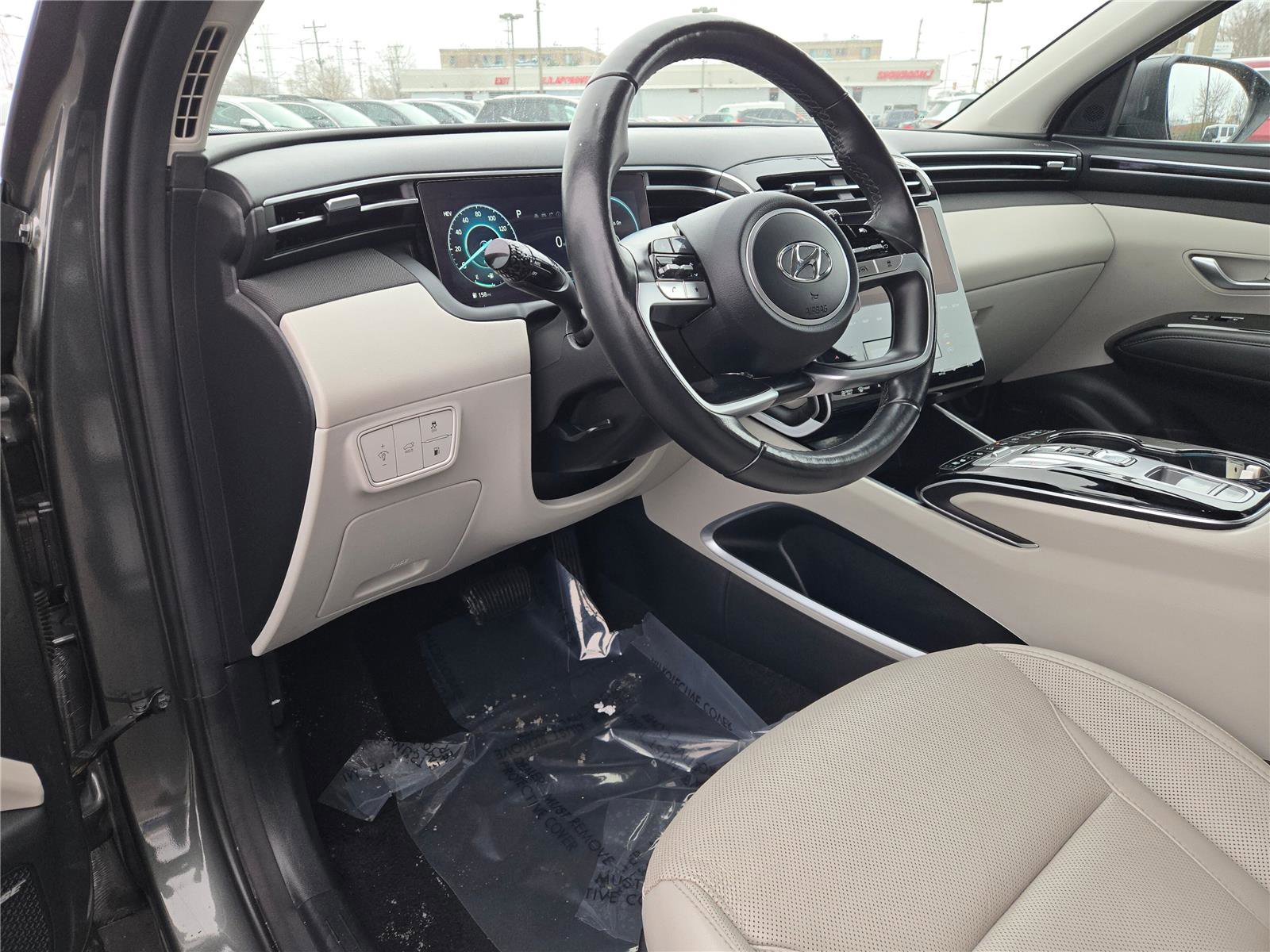 Used 2024 Hyundai Tucson Limited image 25