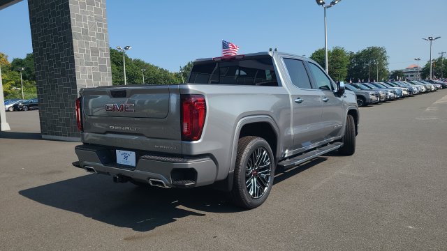 New 2026 GMC Sierra 1500 Denali w/ Technology Package AWD/4WD image 7