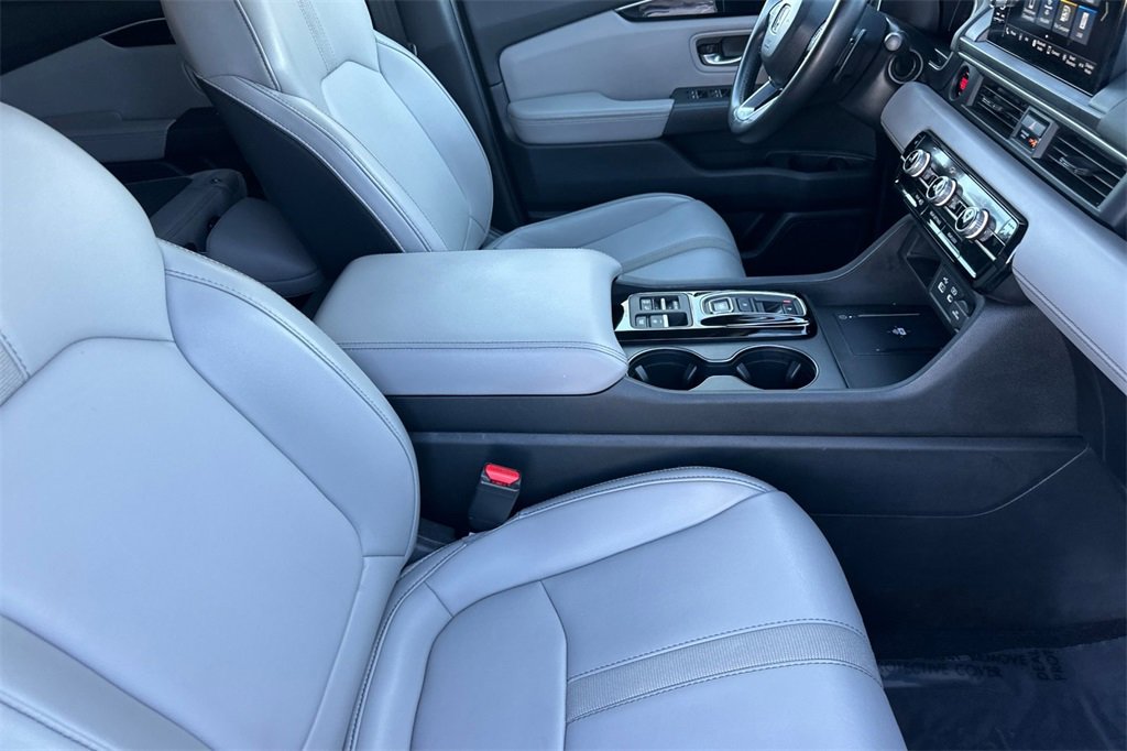 Used 2024 Honda Pilot EX-L image 17