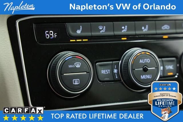 Certified 2022 Volkswagen Atlas SE w/ Black Wheel Package FWD image 20
