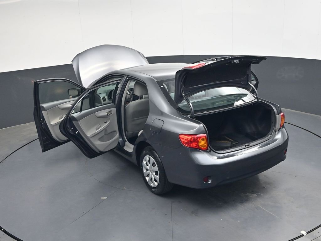 Used 2010 Toyota Corolla LE FWD image 35