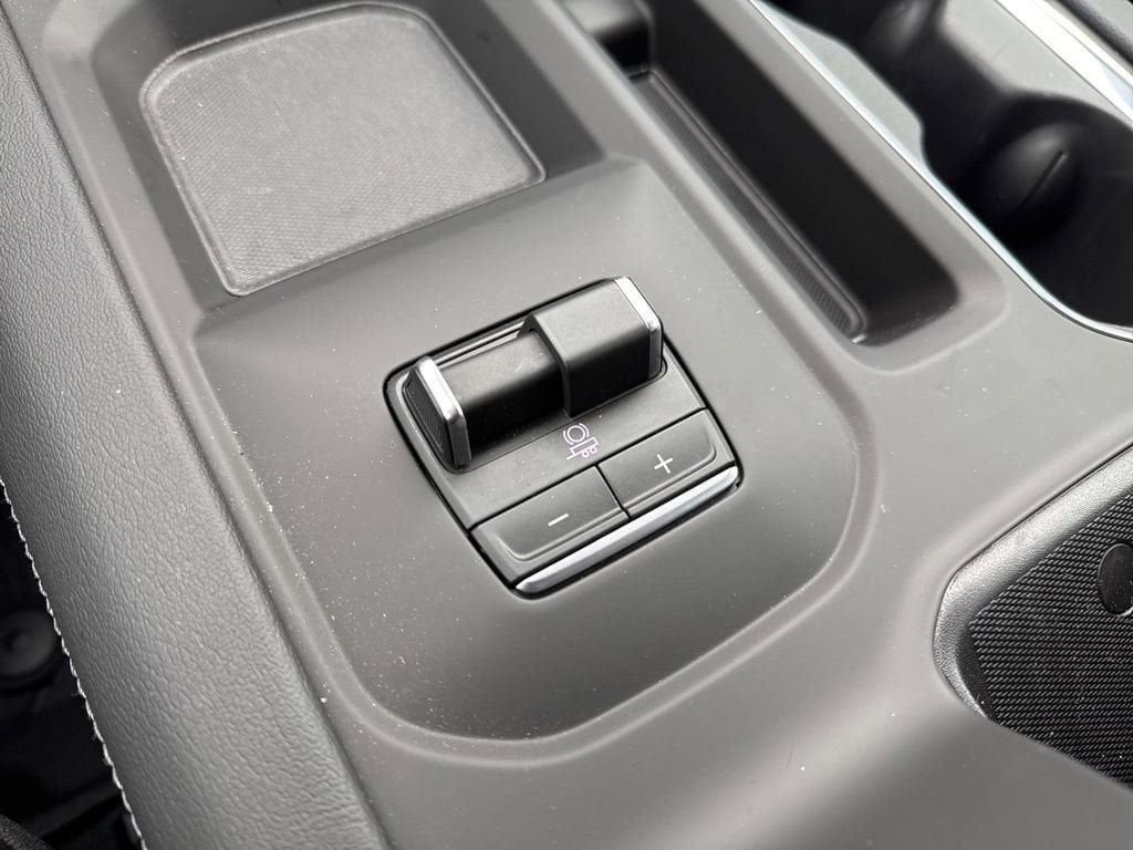 New 2026 GMC Sierra 2500 Denali AWD/4WD image 37