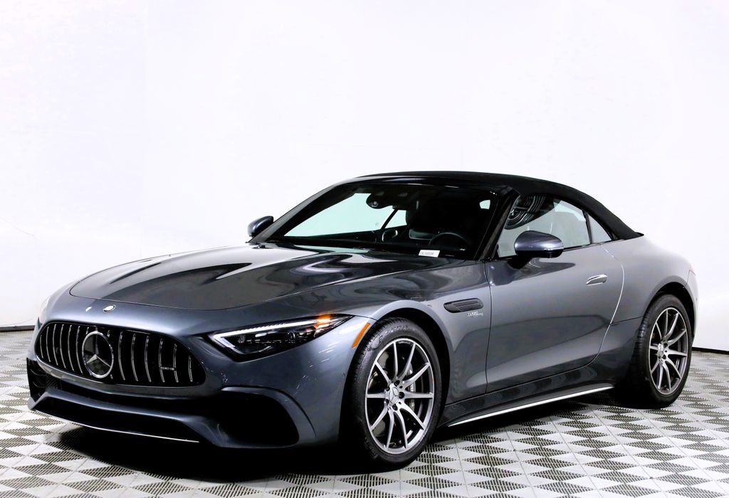 Used 2024 Mercedes-Benz SL 43 AMG image 3