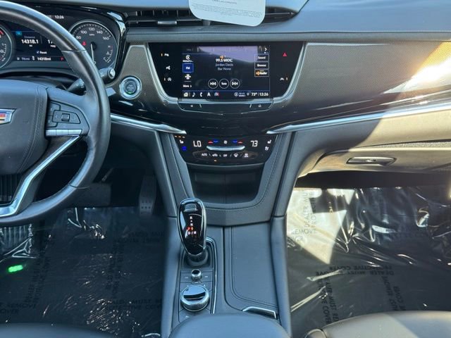Certified 2024 Cadillac XT6 Premium Luxury w/ Platinum Package image 29