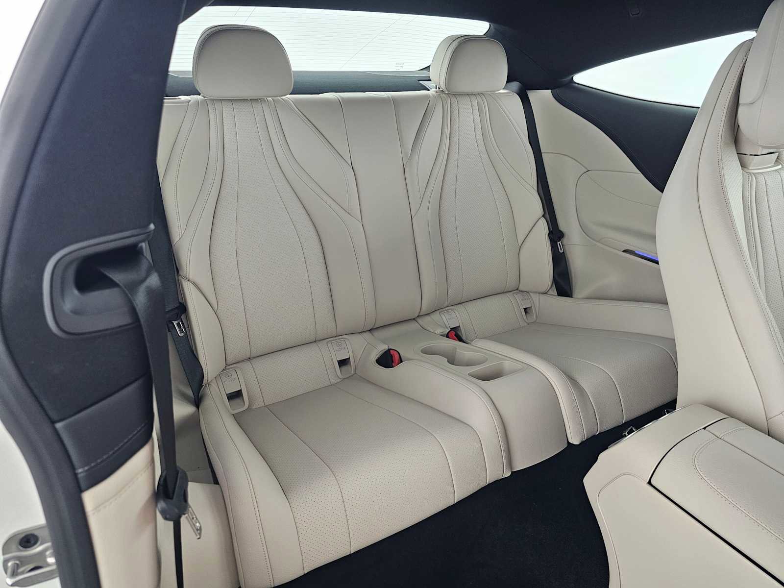 Used 2024 Mercedes-Benz CLE 300 4MATIC Coupe image 12