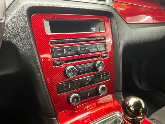 Used 2014 Ford Mustang Coupe image 3