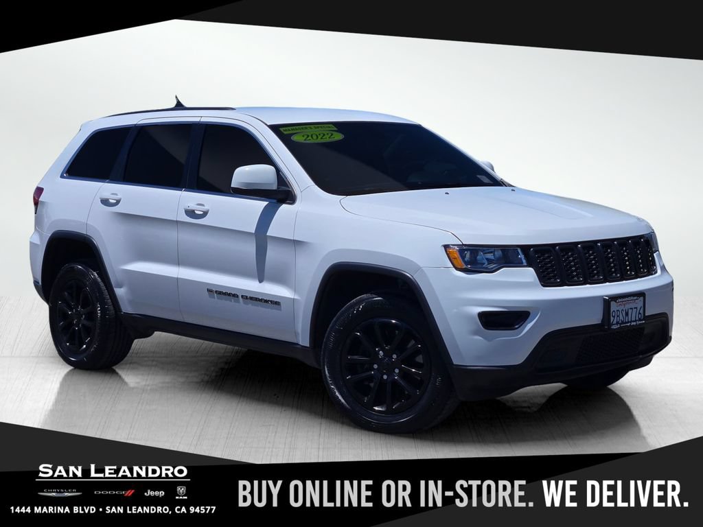 Certified 2022 Jeep Grand Cherokee Laredo X AWD/4WD image 1