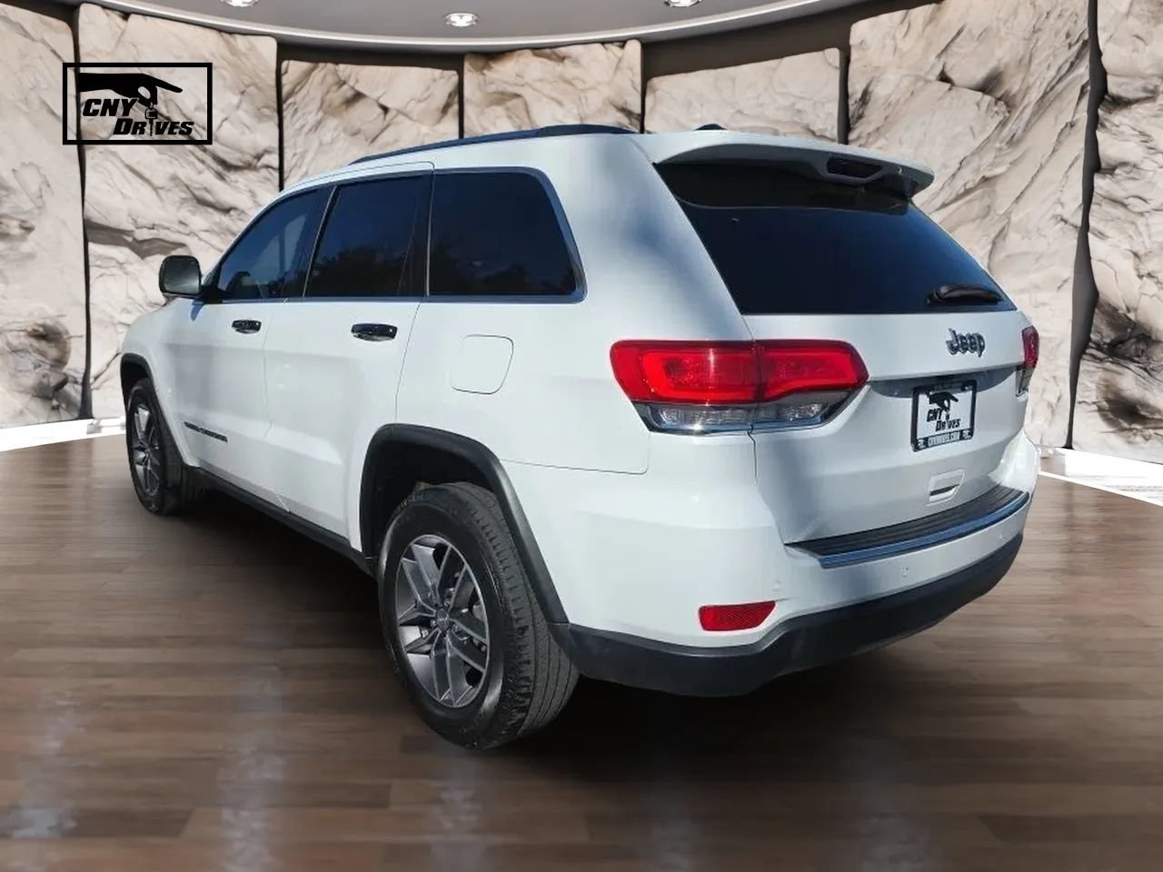 Used 2014 Jeep Grand Cherokee Limited AWD/4WD image 7