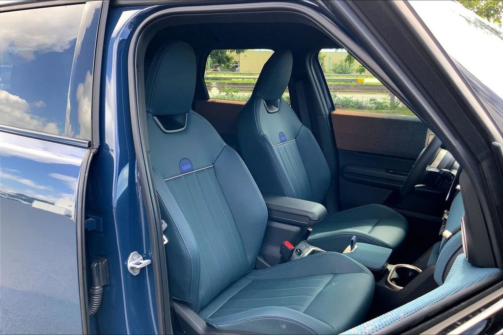 Certified 2025 MINI Cooper Countryman S w/ Comfort Package Max image 8