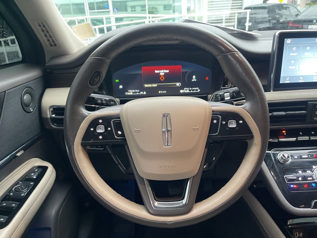 Used 2021 Lincoln Corsair Reserve w/ Equipment Group 201A image 16