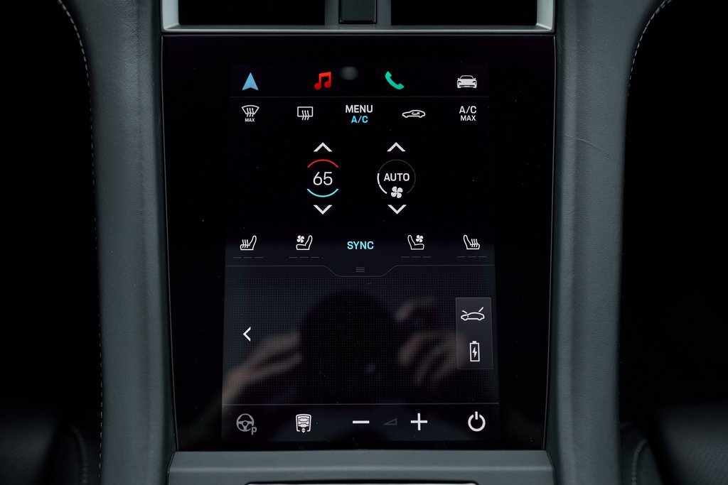 Used 2025 Porsche Taycan Turbo S w/ Premium Package image 70