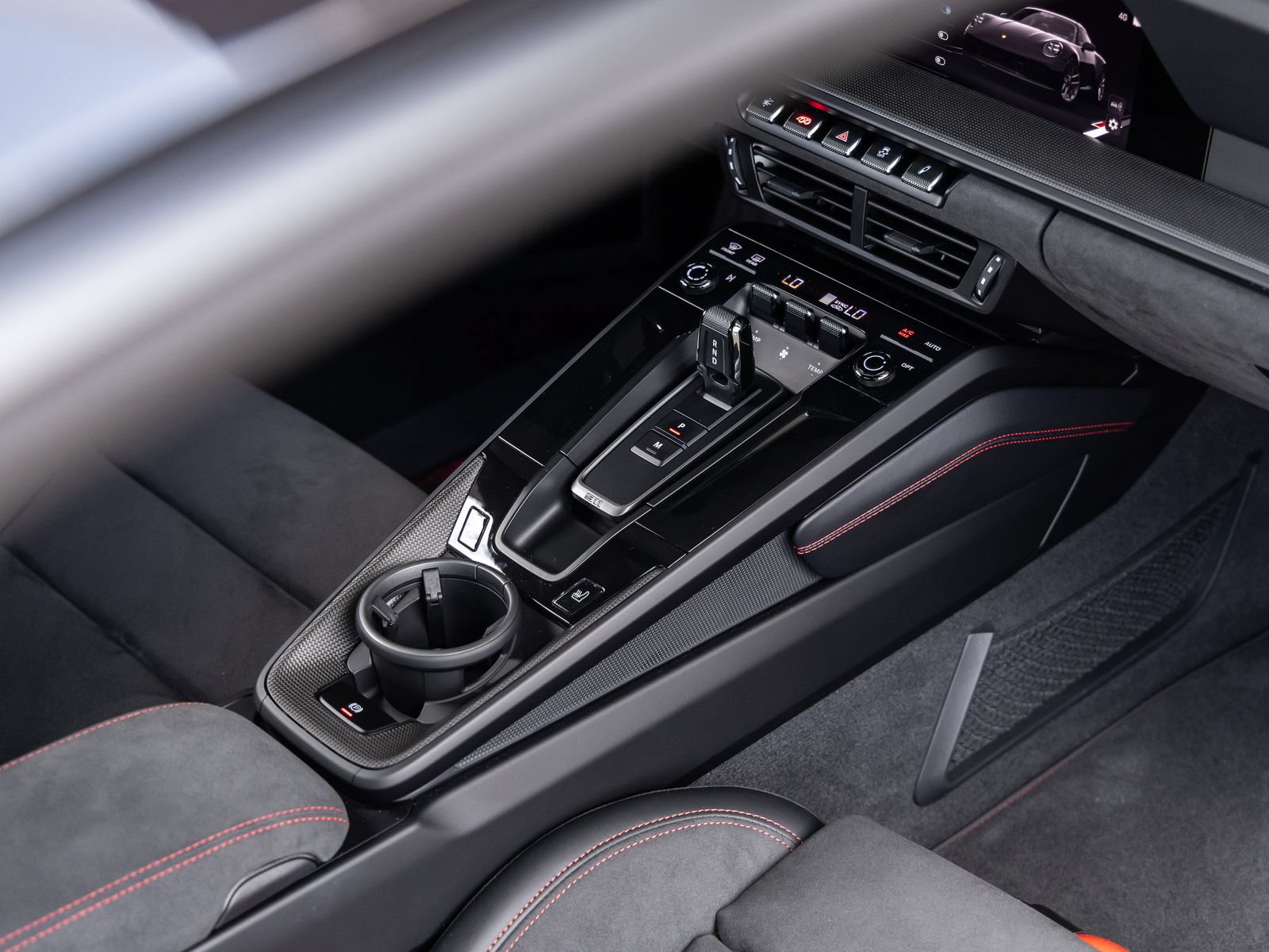 Certified 2026 Porsche 911 Carrera GTS RWD image 43