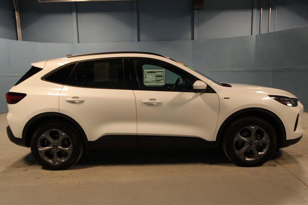 Used 2025 Ford Escape ST-Line Select w/ Tech Pack #1 AWD/4WD image 35