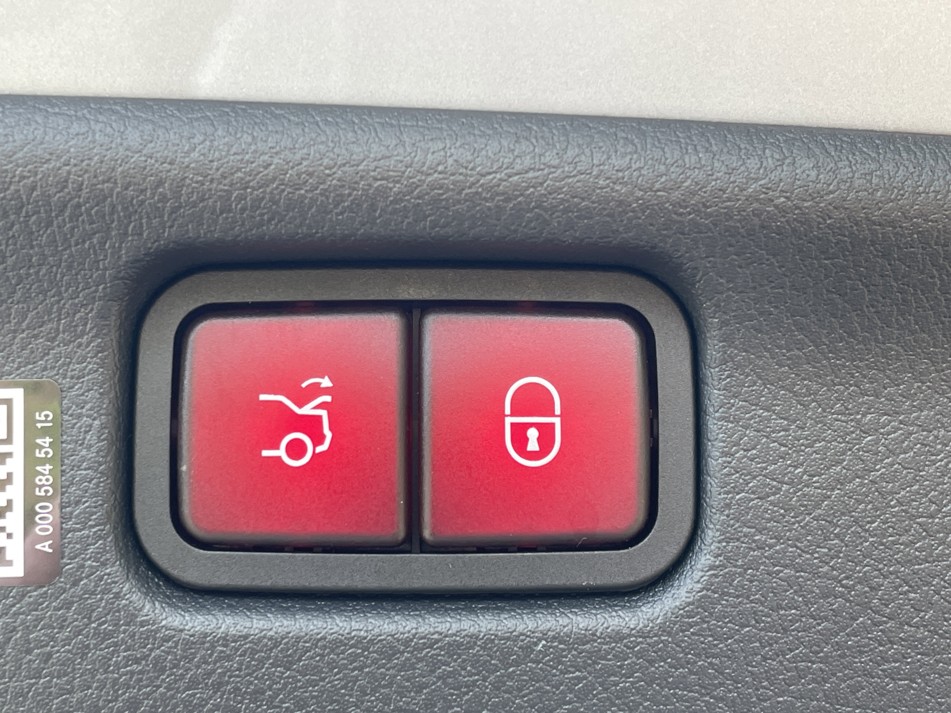 New 2026 Mercedes-Benz C 300 Sedan image 12