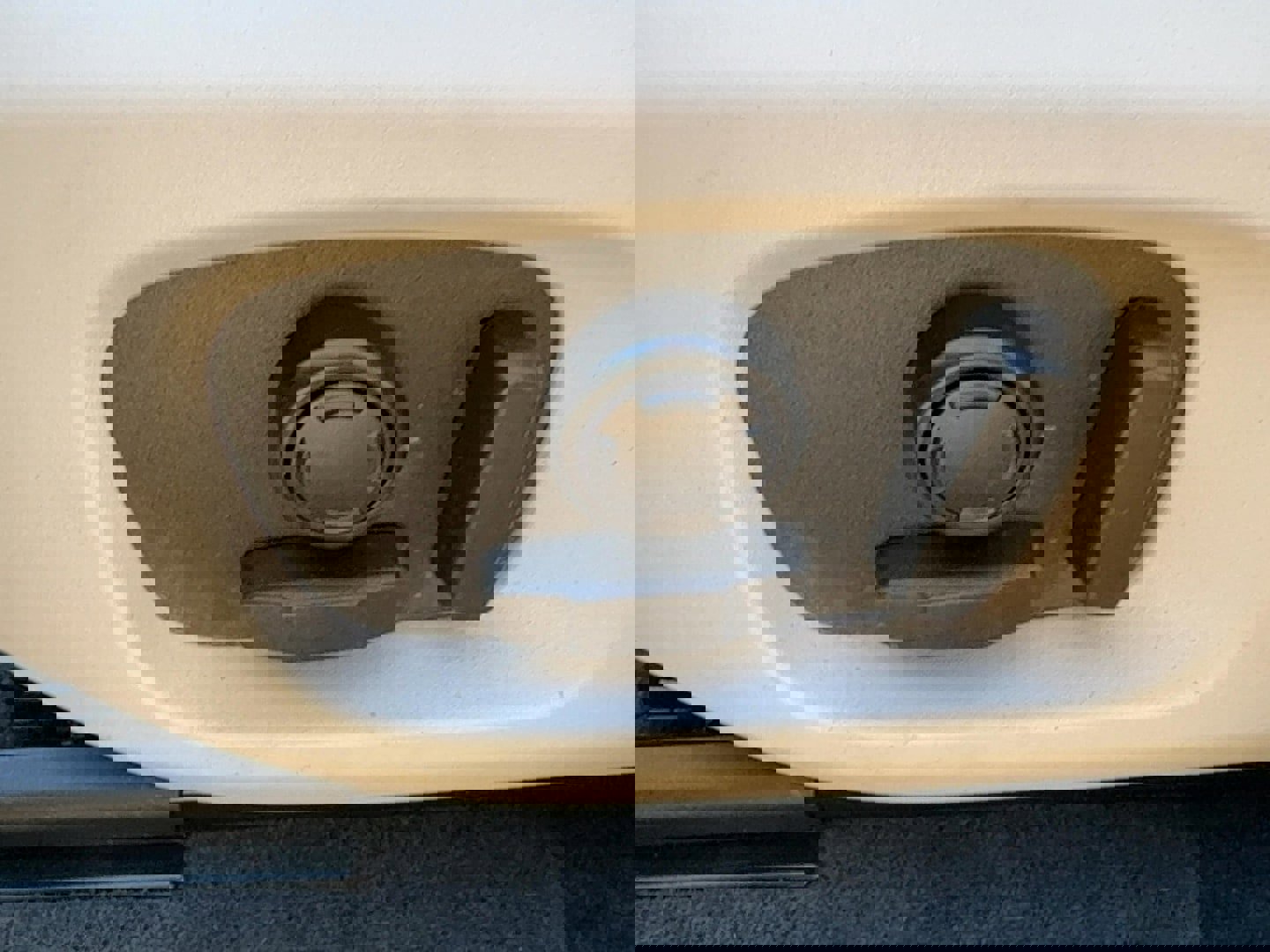 Used 2018 Land Rover Range Rover Evoque SE Premium image 20