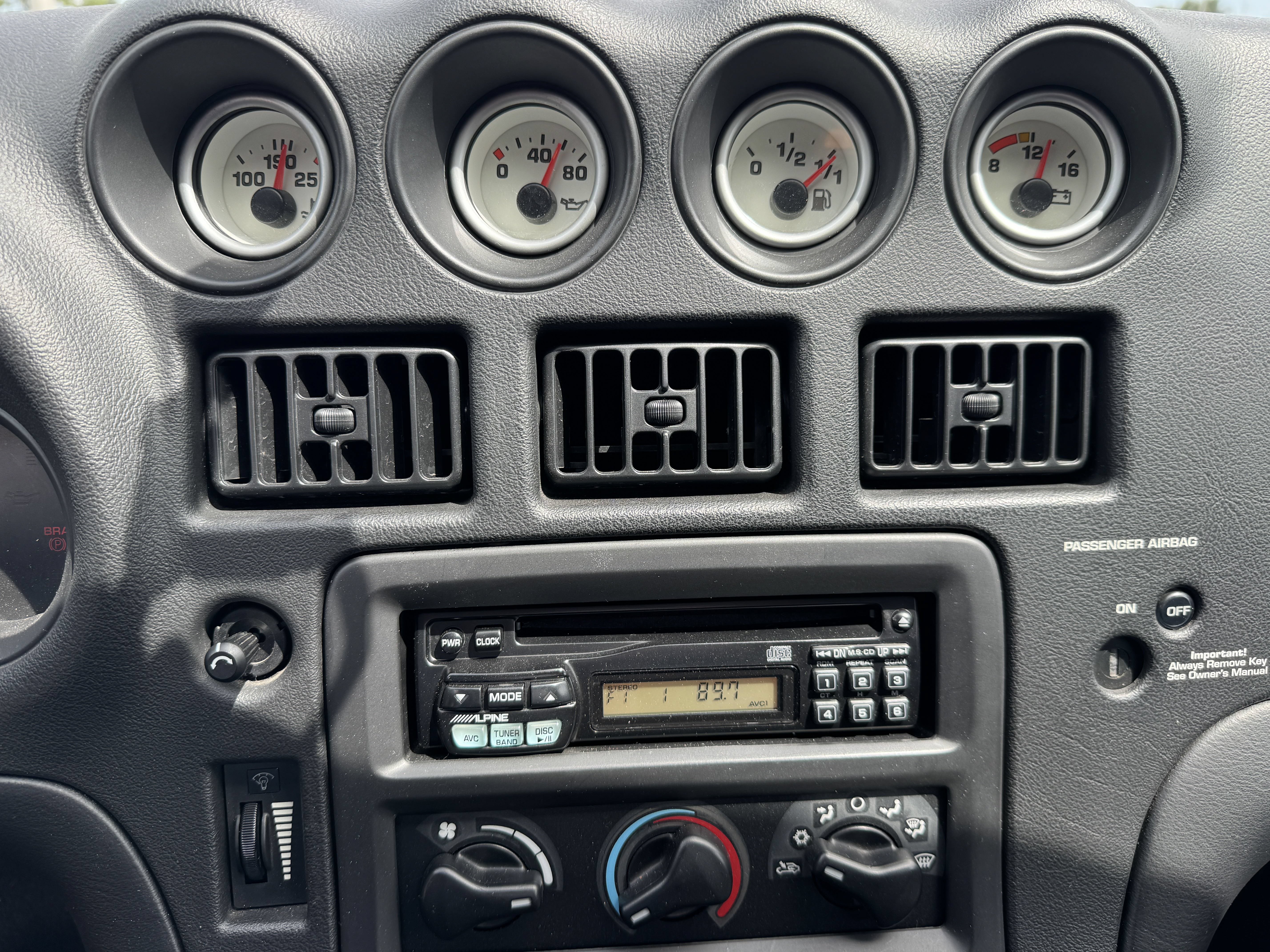 Used 2000 Dodge Viper RT/10 RWD image 22