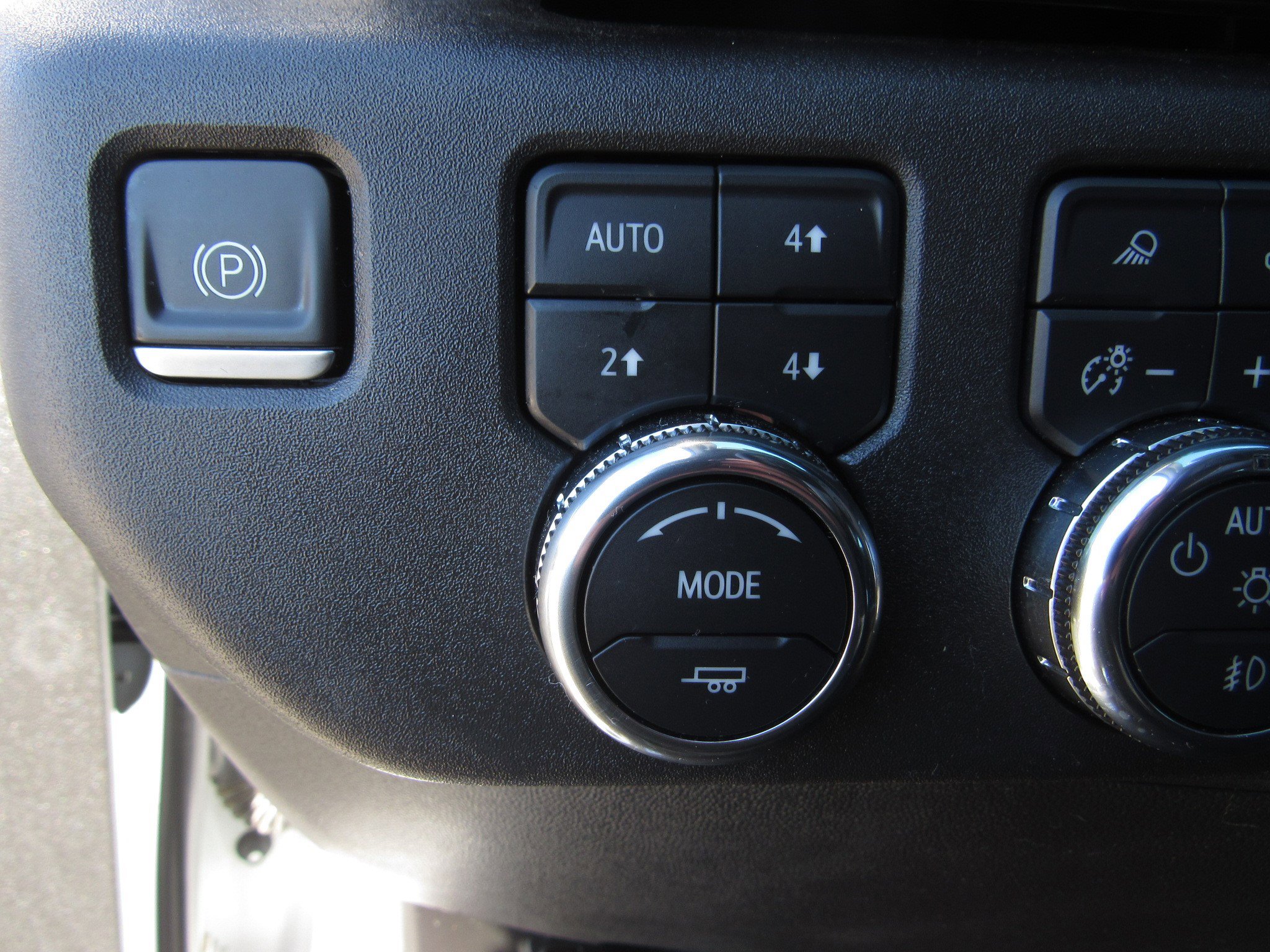 Used 2023 GMC Sierra 1500 SLT w/ SLT Premium Plus Package image 26