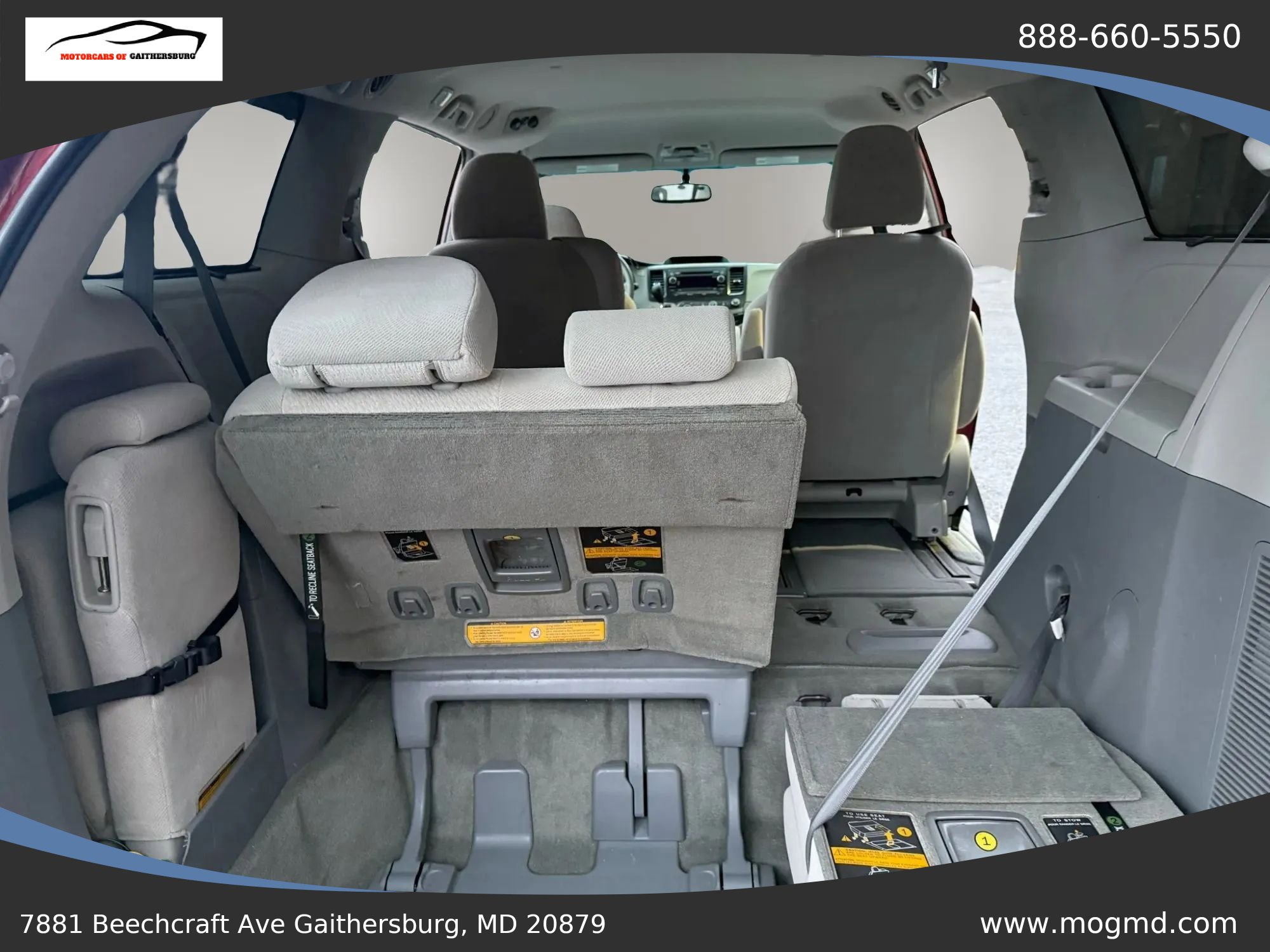 Used 2012 Toyota Sienna LE image 19